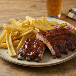 Coaste Bbq Cu Cartofi Prajiti